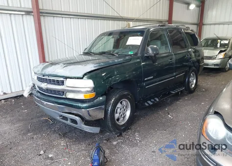 2001 Chevrolet Tahoe Lt из США, поврежденный, VIN 1GNEK13T21J315901